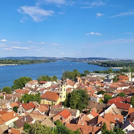 Zemun Break Апартаменты
